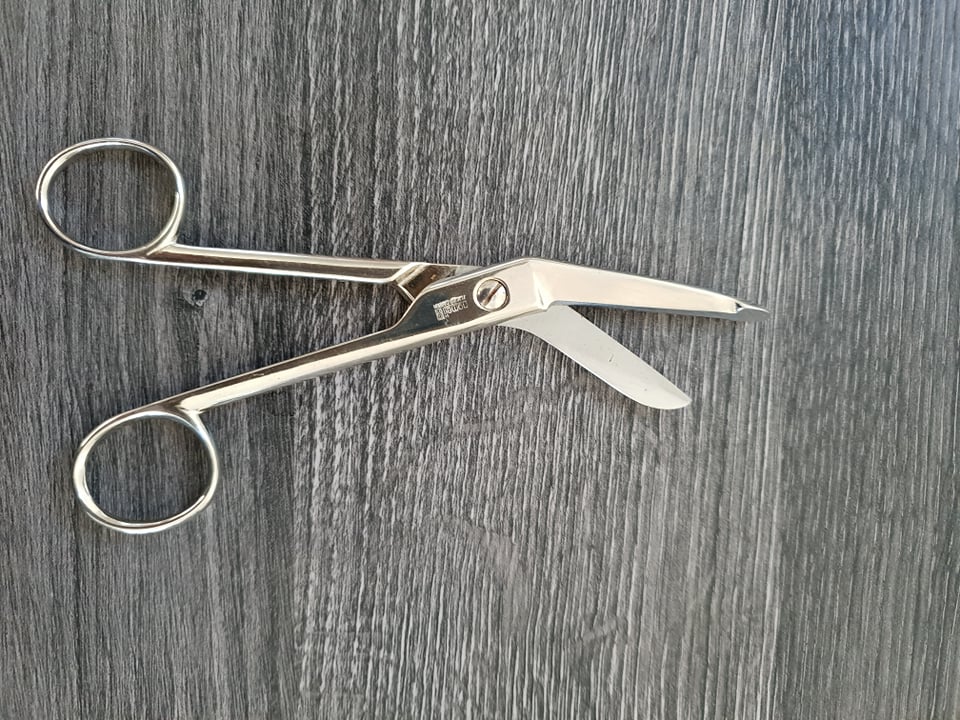 Chirurgické nožnice 14,5 cm